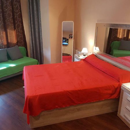 Habitacion Cerca Del Centro Valencia Kültér fotó