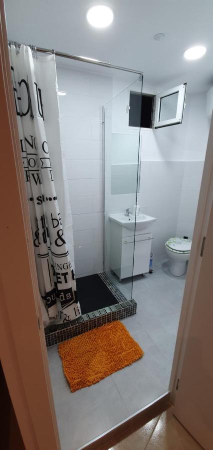 Habitacion Cerca Del Centro Valencia Kültér fotó