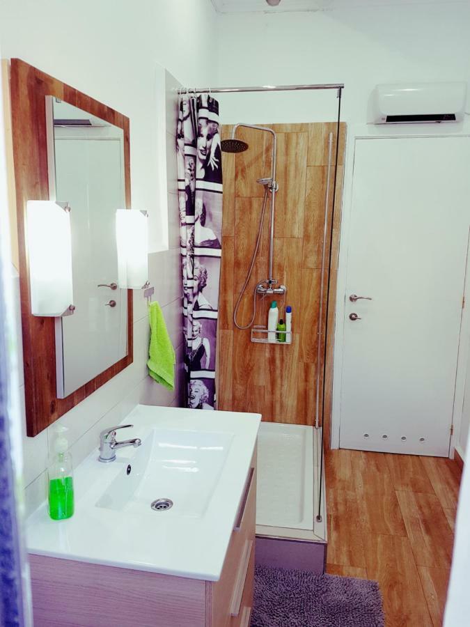 Habitacion Cerca Del Centro Valencia Kültér fotó